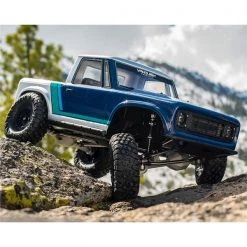 Vanquish - Products VS4-10 Pro Rock Crawler Kit W/Origin Half Cab Body (Silver)